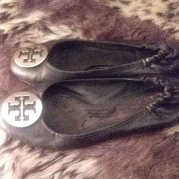 Black & silver Tory Burch flats!!! 1 hour sale!!!! - Picture 3 of 5